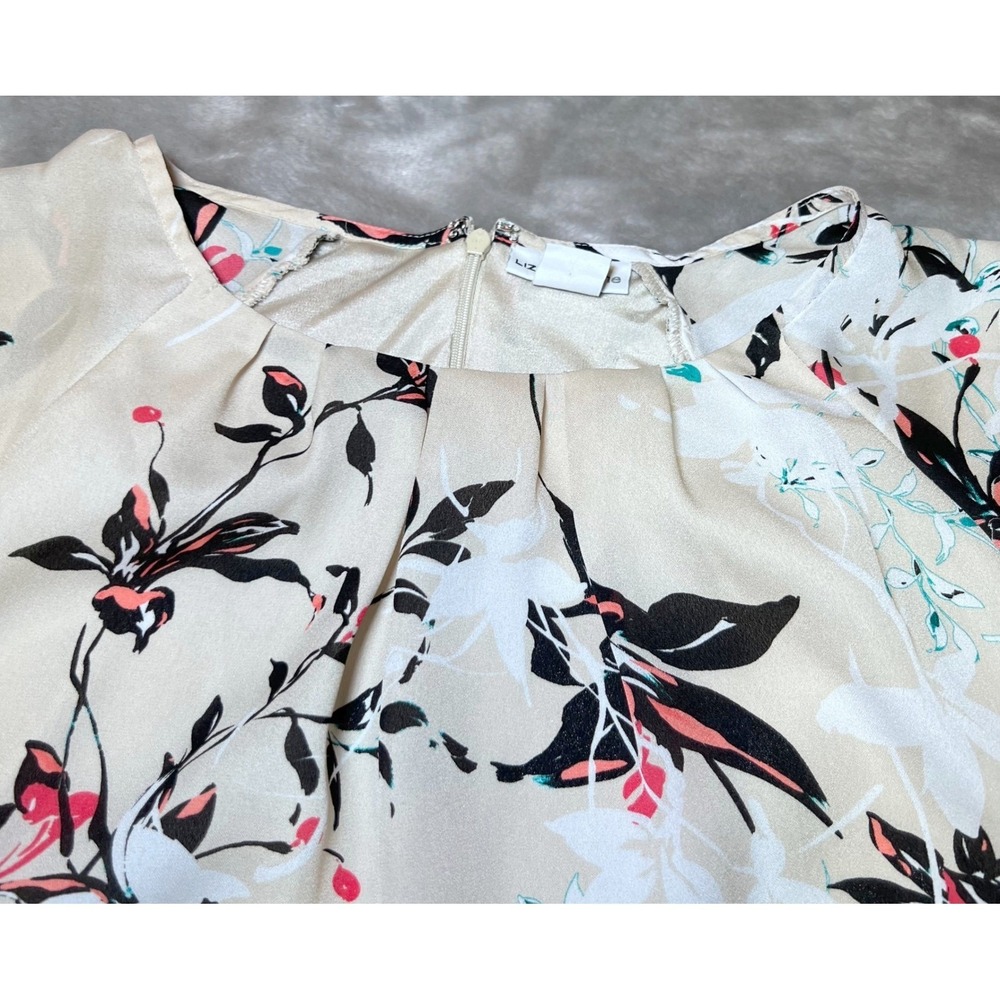 Liz Claiborne  Womens Size Large Floral Pleated Blouse Beige Short Sleeve Work - Picture 5 of 12